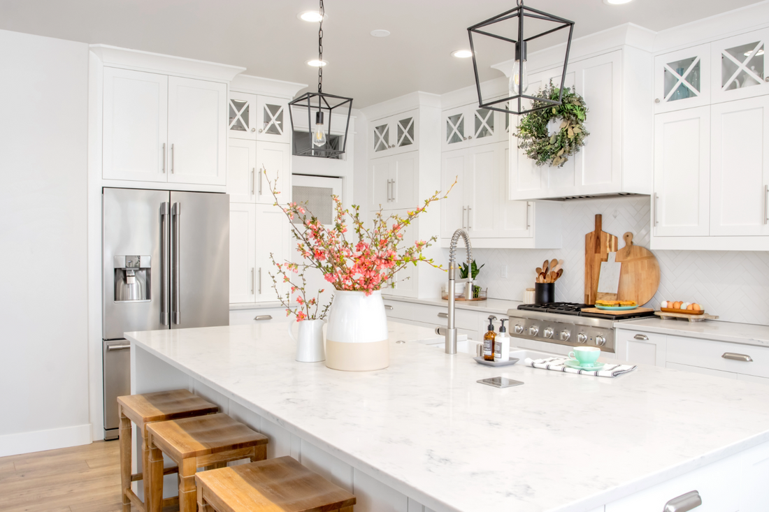 Quartz vs Granite Kitchen Worktops: Which Is Best for Your Kitchen?