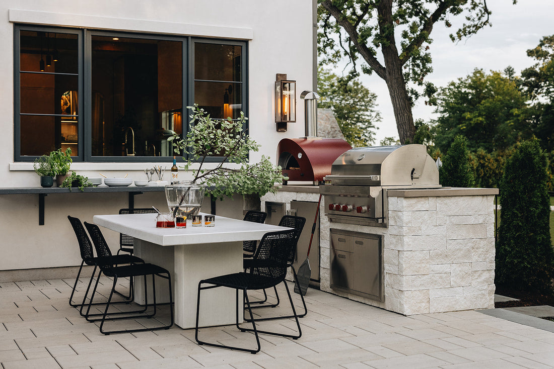 Outdoor Kitchen Ideas Using Granite and Slate Worktops