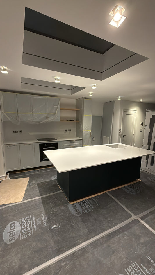 Fine Crystal White Quartz Kitchen Island Worktop