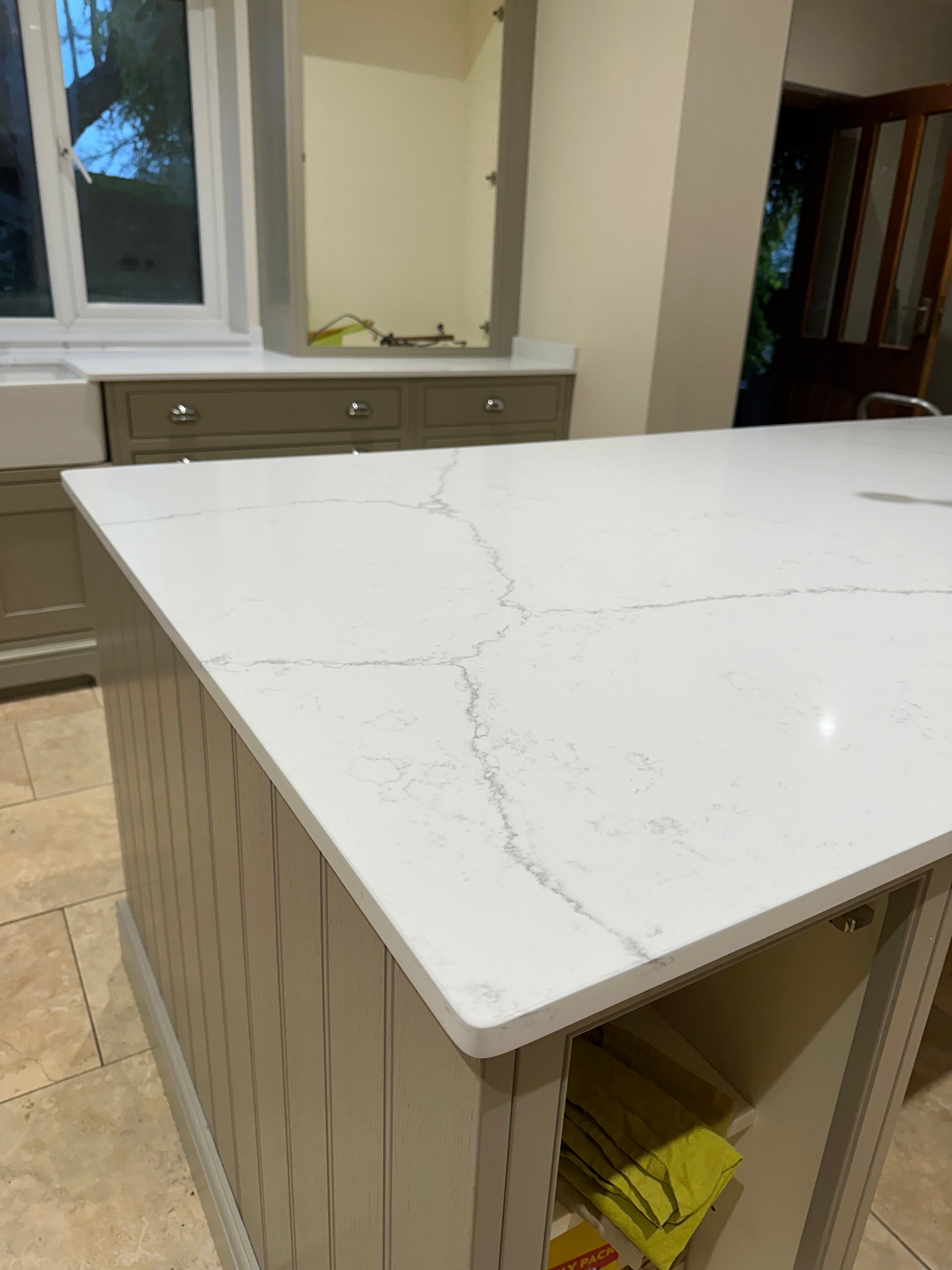 Carrara Misterio Quartz Kitchen Island Worktop