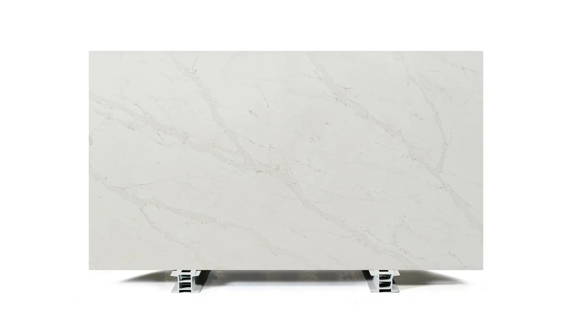 Calacatta Vicente Quartz Kitchen Island Worktop