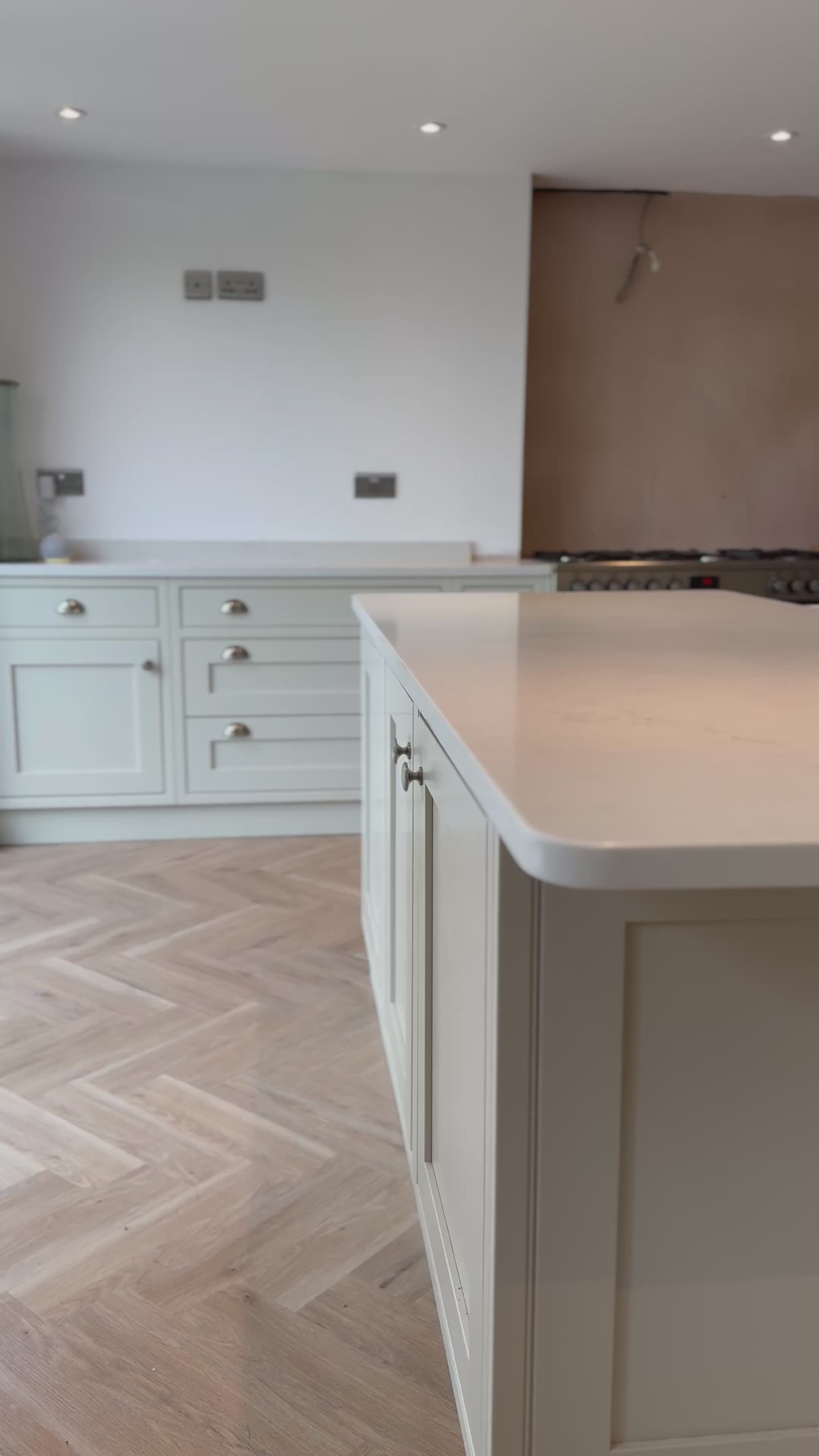 Carrara Quartz Kitchen Island Worktop